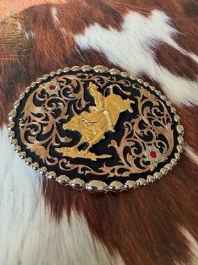 Montana Silversmiths Bull Rider Floral Belt Buckle Rodeo Cowboy Western